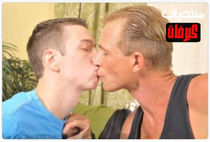 بيعشق اخوة وبيمتعه بزبه نيك ومص جامد